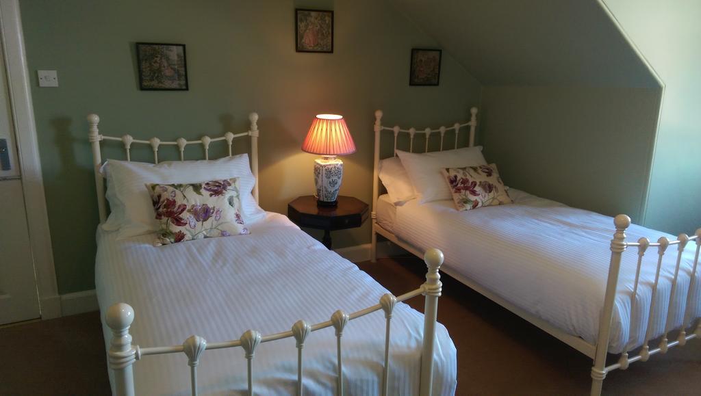 אייר Lochinver Guesthouse מראה חיצוני תמונה
