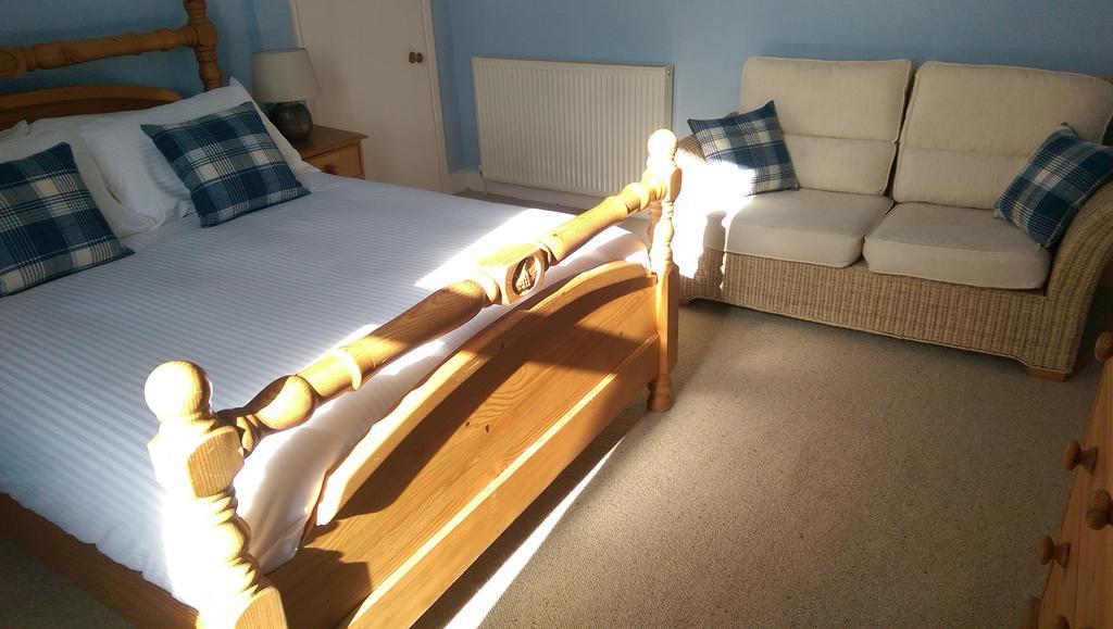 אייר Lochinver Guesthouse מראה חיצוני תמונה