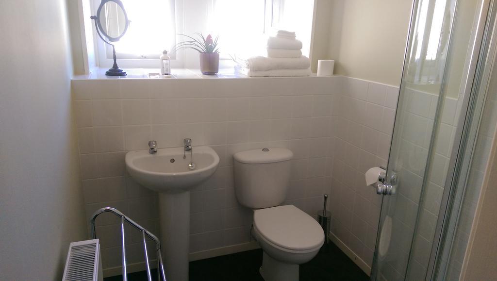 אייר Lochinver Guesthouse מראה חיצוני תמונה