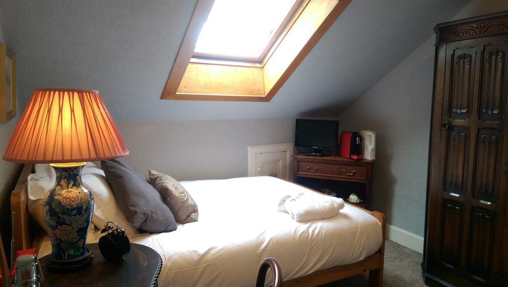 אייר Lochinver Guesthouse מראה חיצוני תמונה