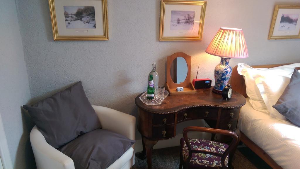 אייר Lochinver Guesthouse מראה חיצוני תמונה
