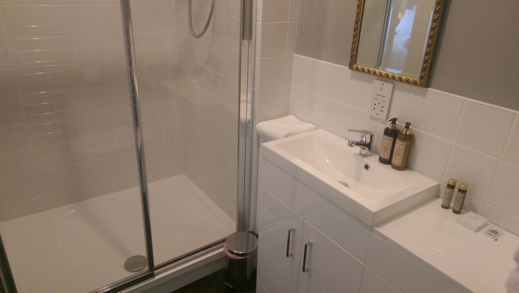 אייר Lochinver Guesthouse מראה חיצוני תמונה
