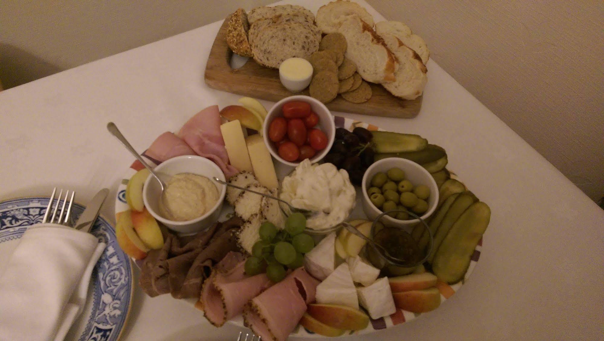 אייר Lochinver Guesthouse מראה חיצוני תמונה