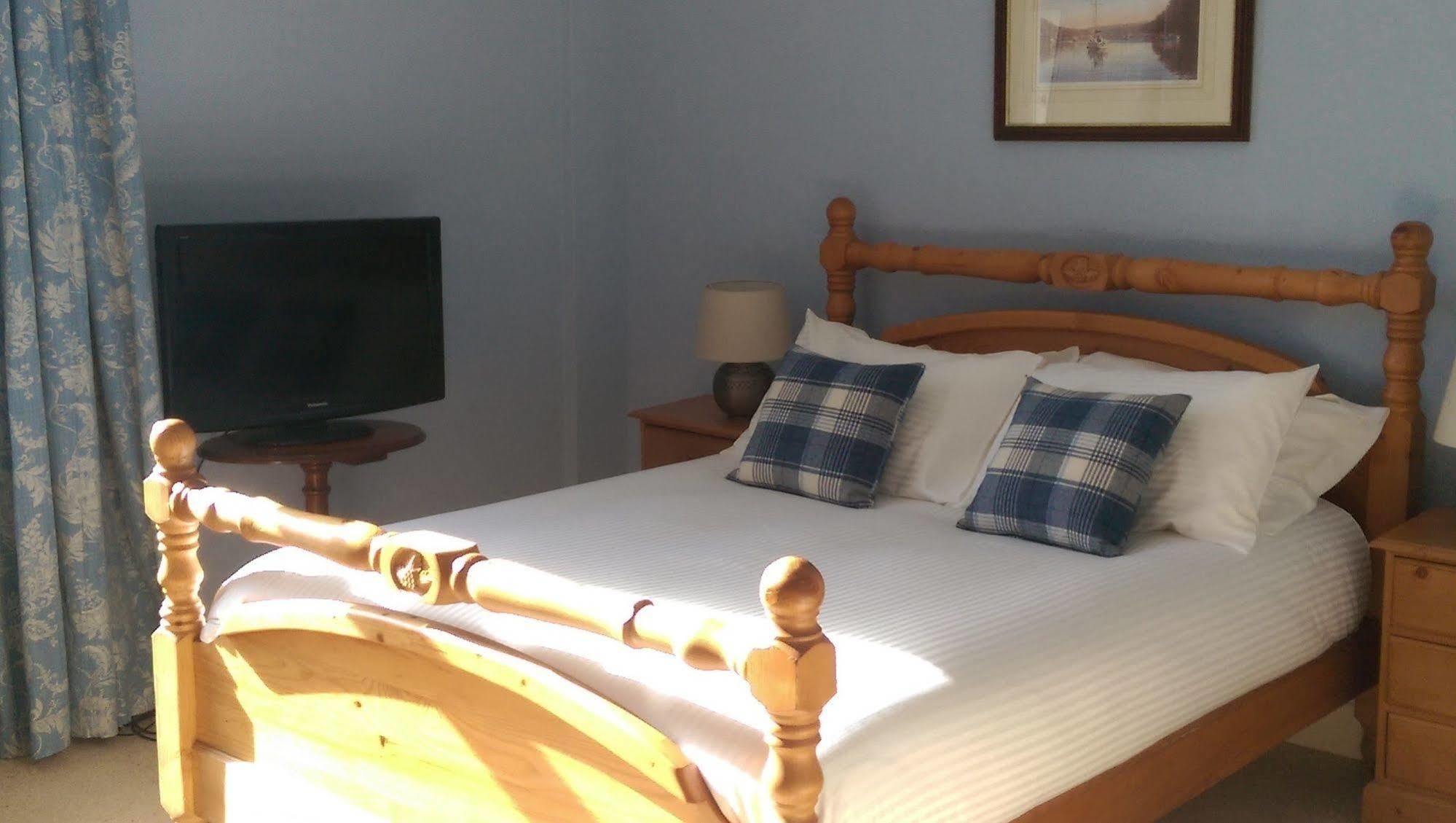 אייר Lochinver Guesthouse מראה חיצוני תמונה